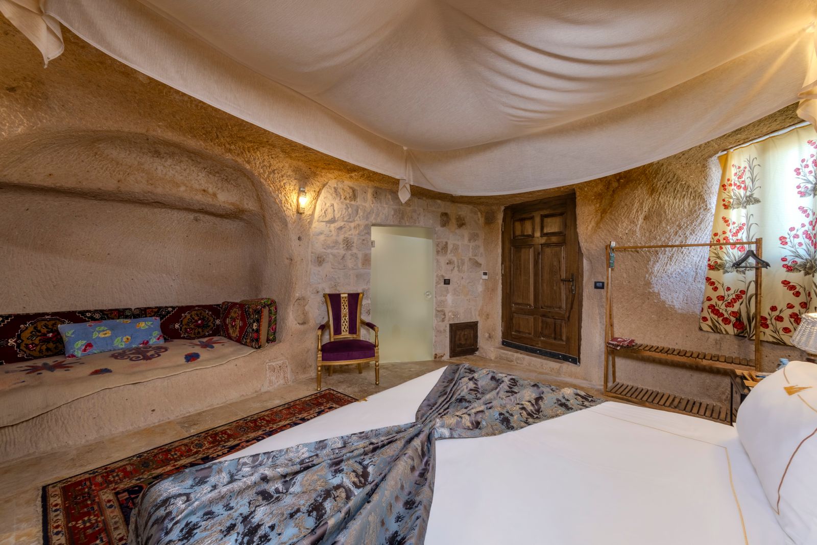 Patina Cappadocia Balloon View Cave Room