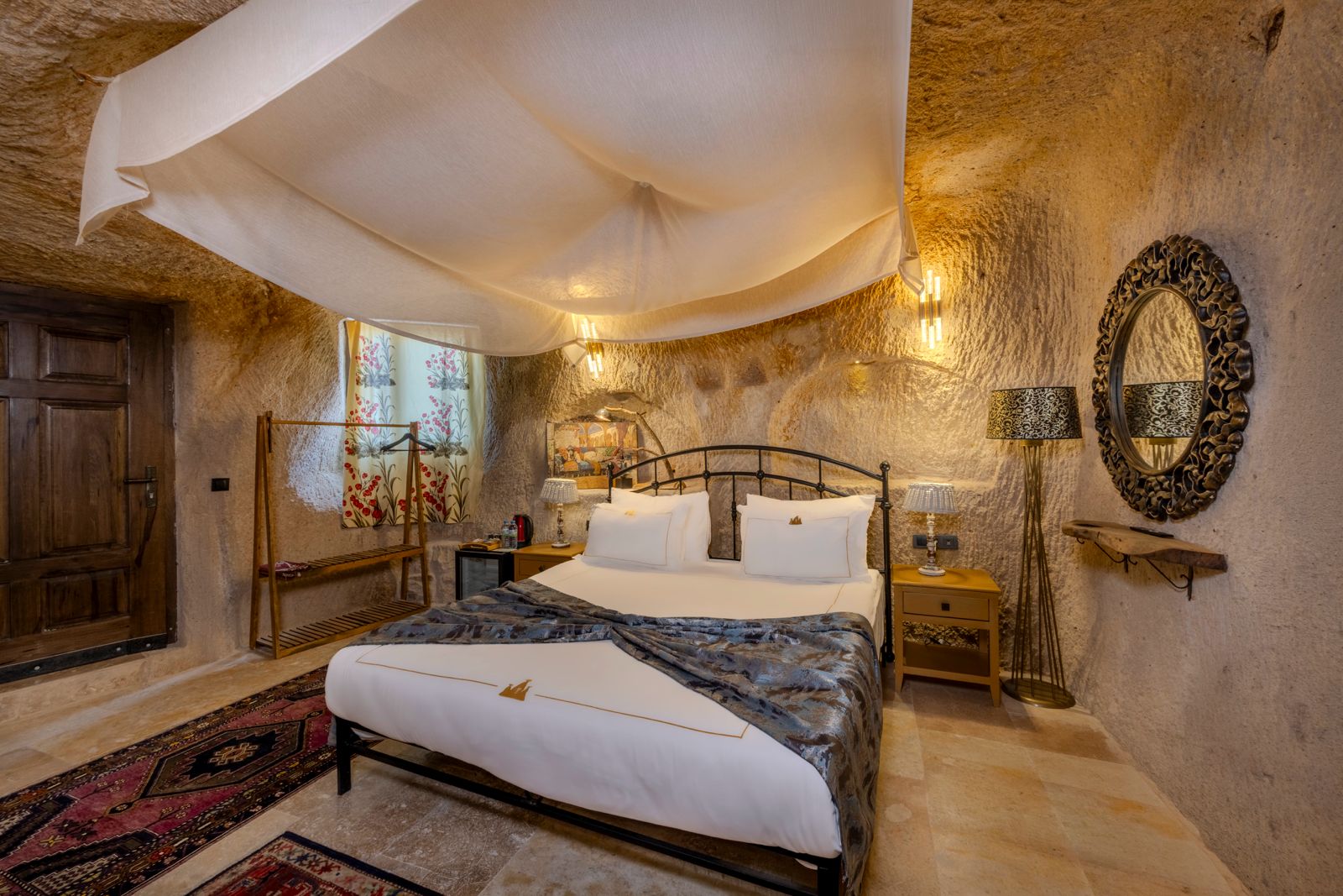 Patina Cappadocia Balloon View Cave Room