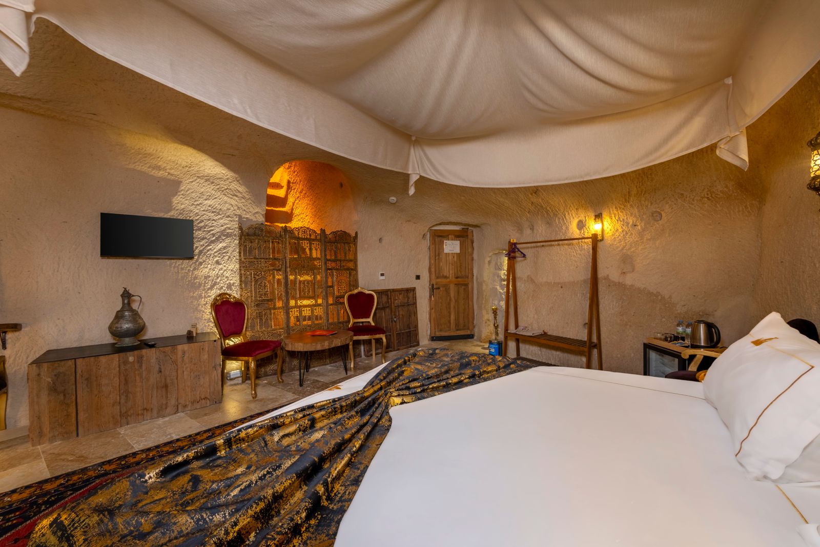 Patina Cappadocia Cave Room with Turkish Bath