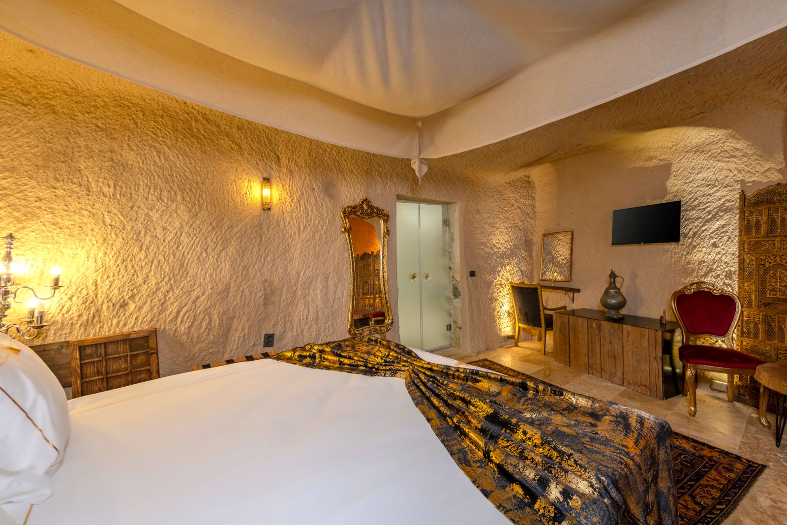 Patina Cappadocia Cave Room with Turkish Bath