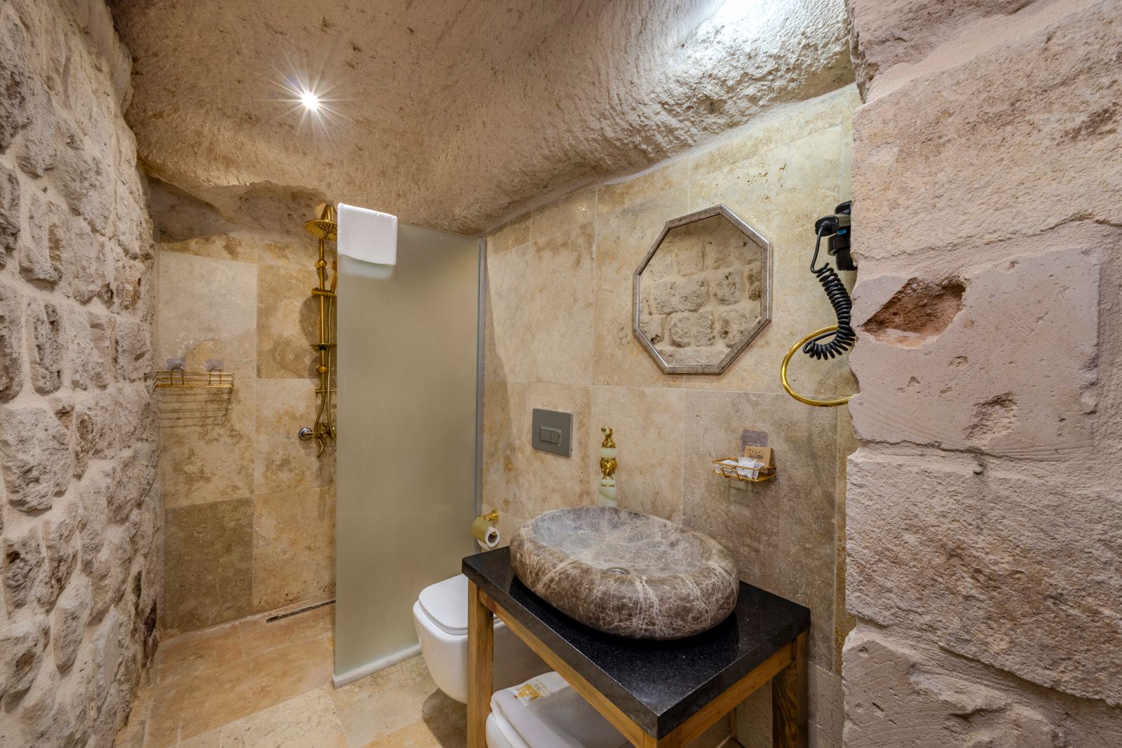 Patina Cappadocia King Cave Suite with Jacuzzi and View
