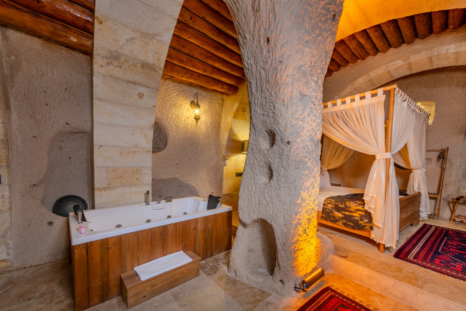 Patina Cappadocia Lover's Cave with Jacuzzi